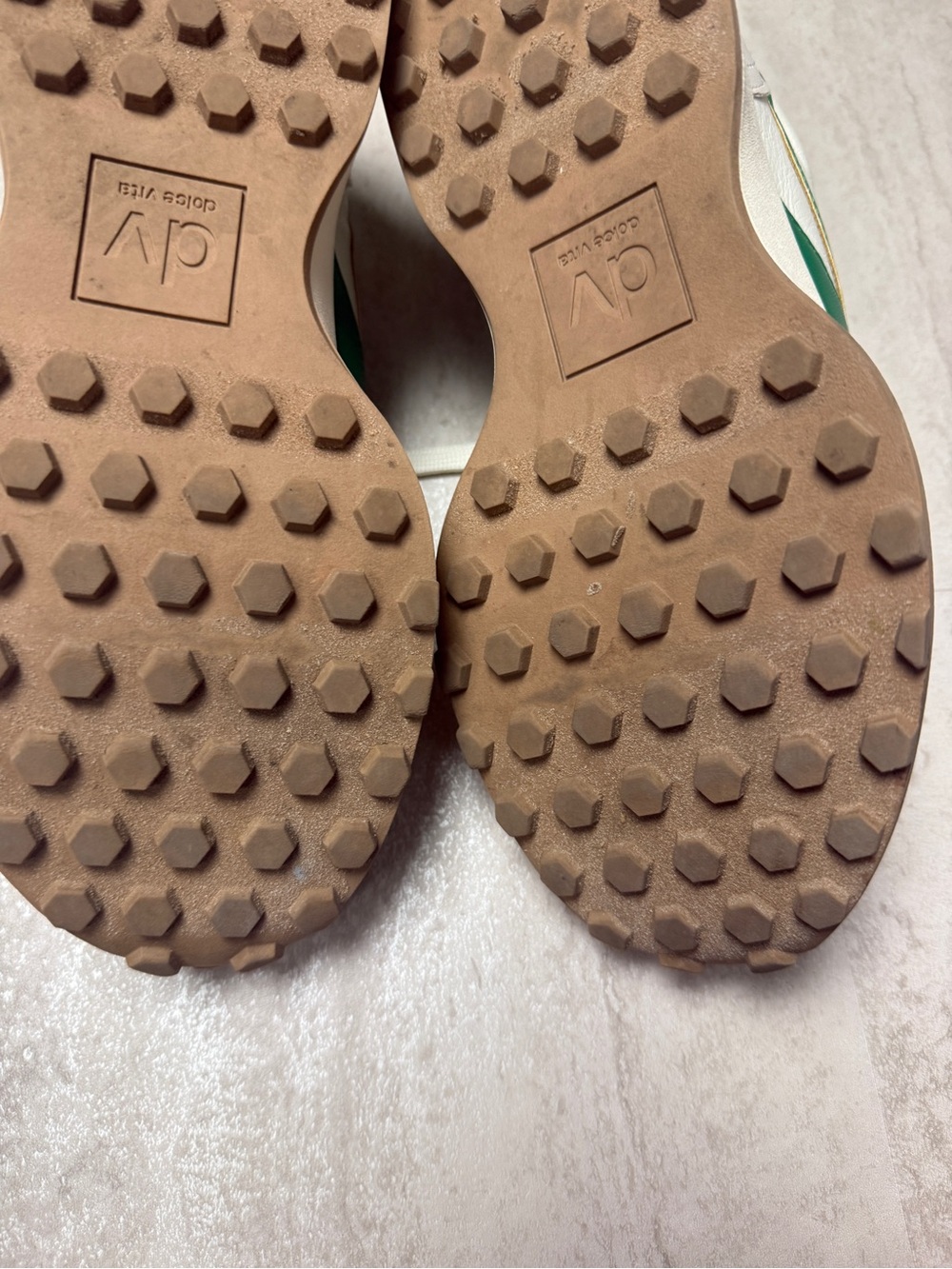 DV by Dolce Vita sneakers - Picture 10 of 12